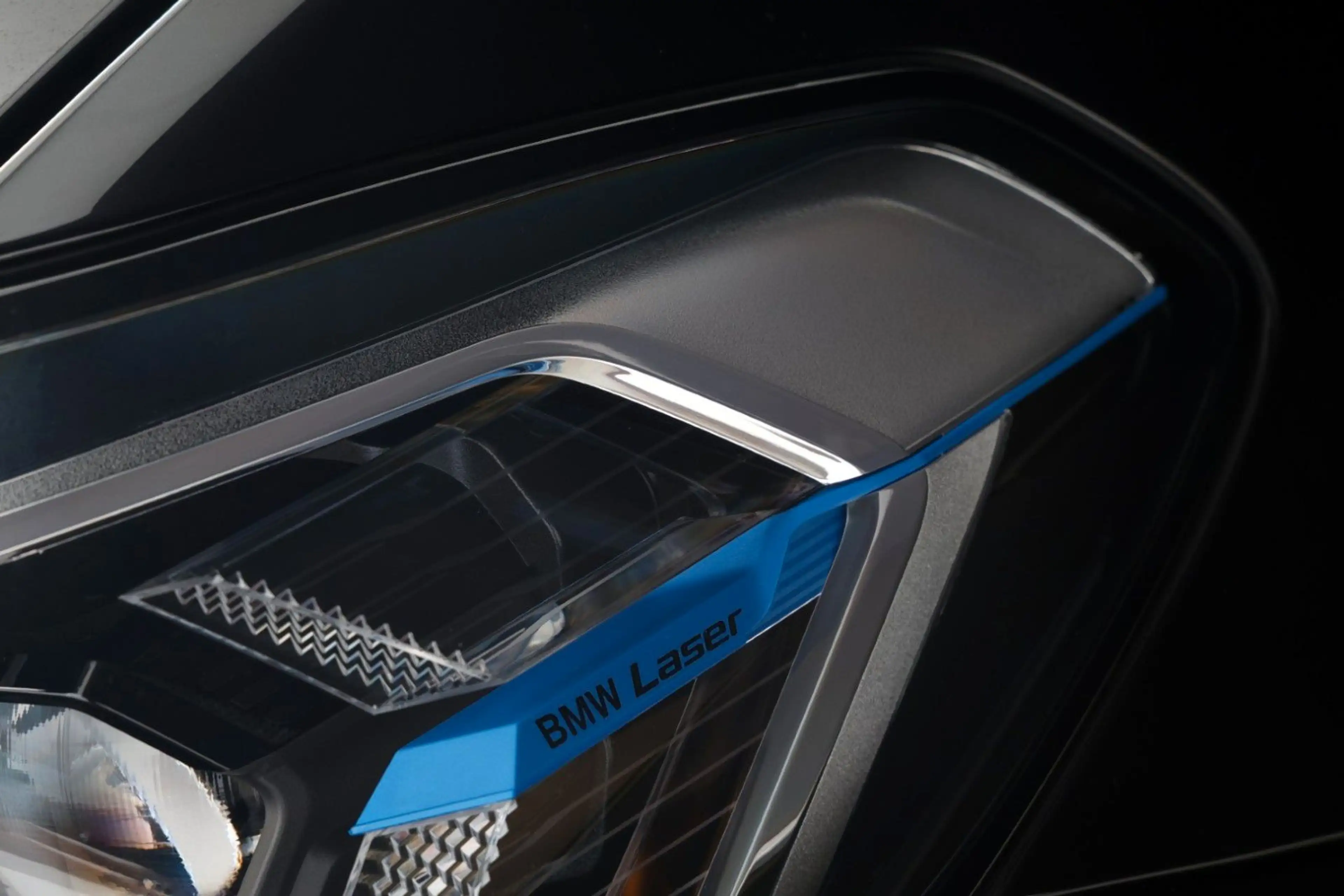Alpina XD3 Allrad PANO STHZ H&K HUD ACC 360° AHK 22" — photo 12