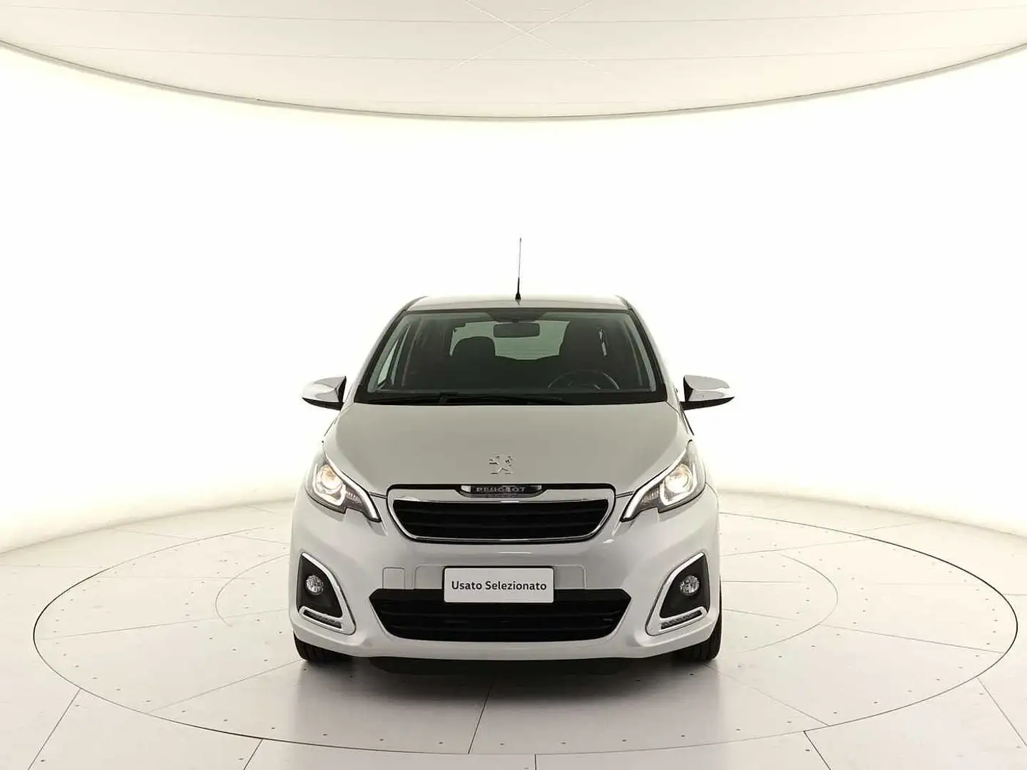 Peugeot 108 VTi 72 5 porte Style Argento - 2
