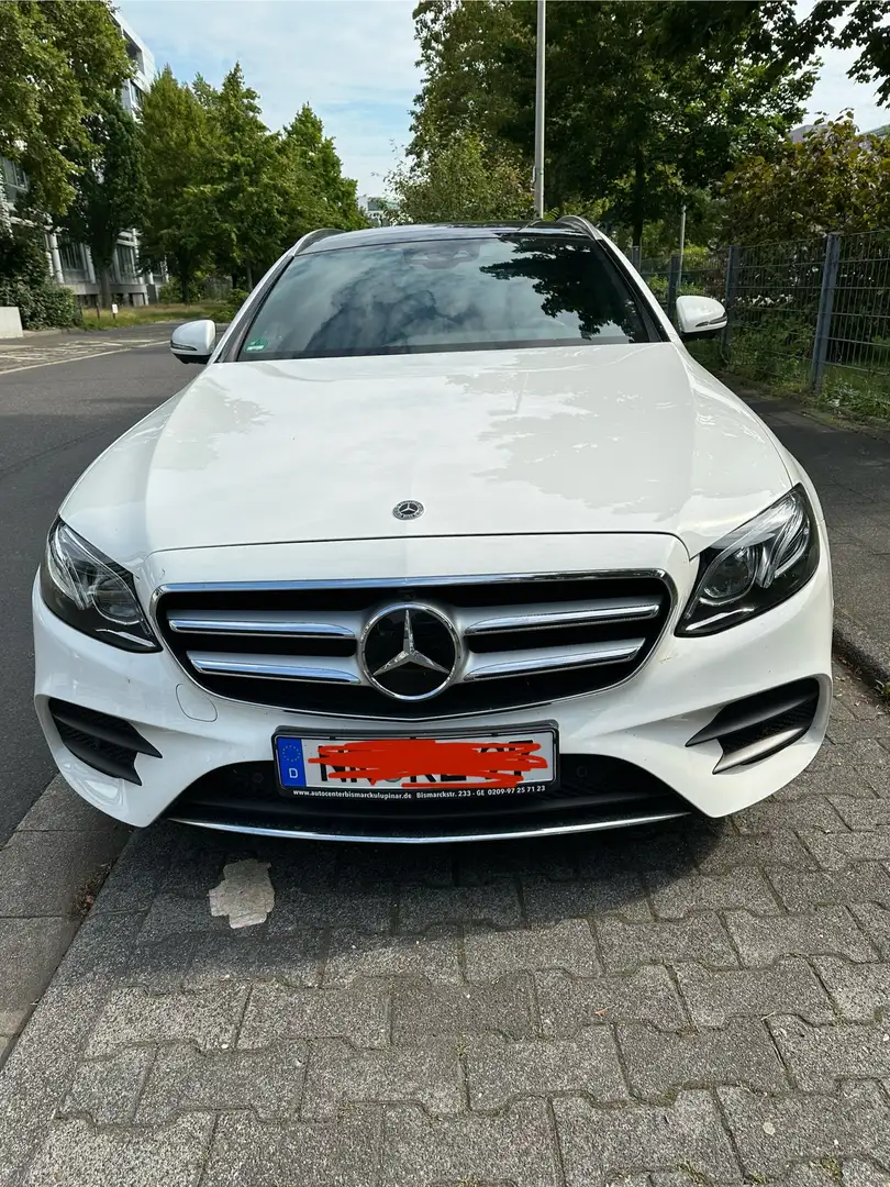 Mercedes-Benz E 350 E 350 d (213.233) Белый - 2
