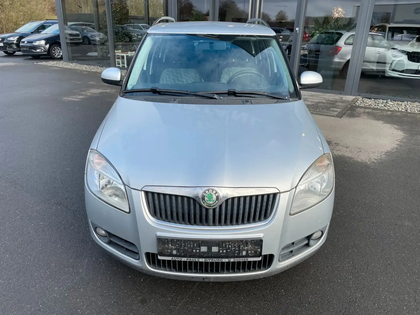 Skoda Fabia 1,4 Combi Ambiente Silber - 2