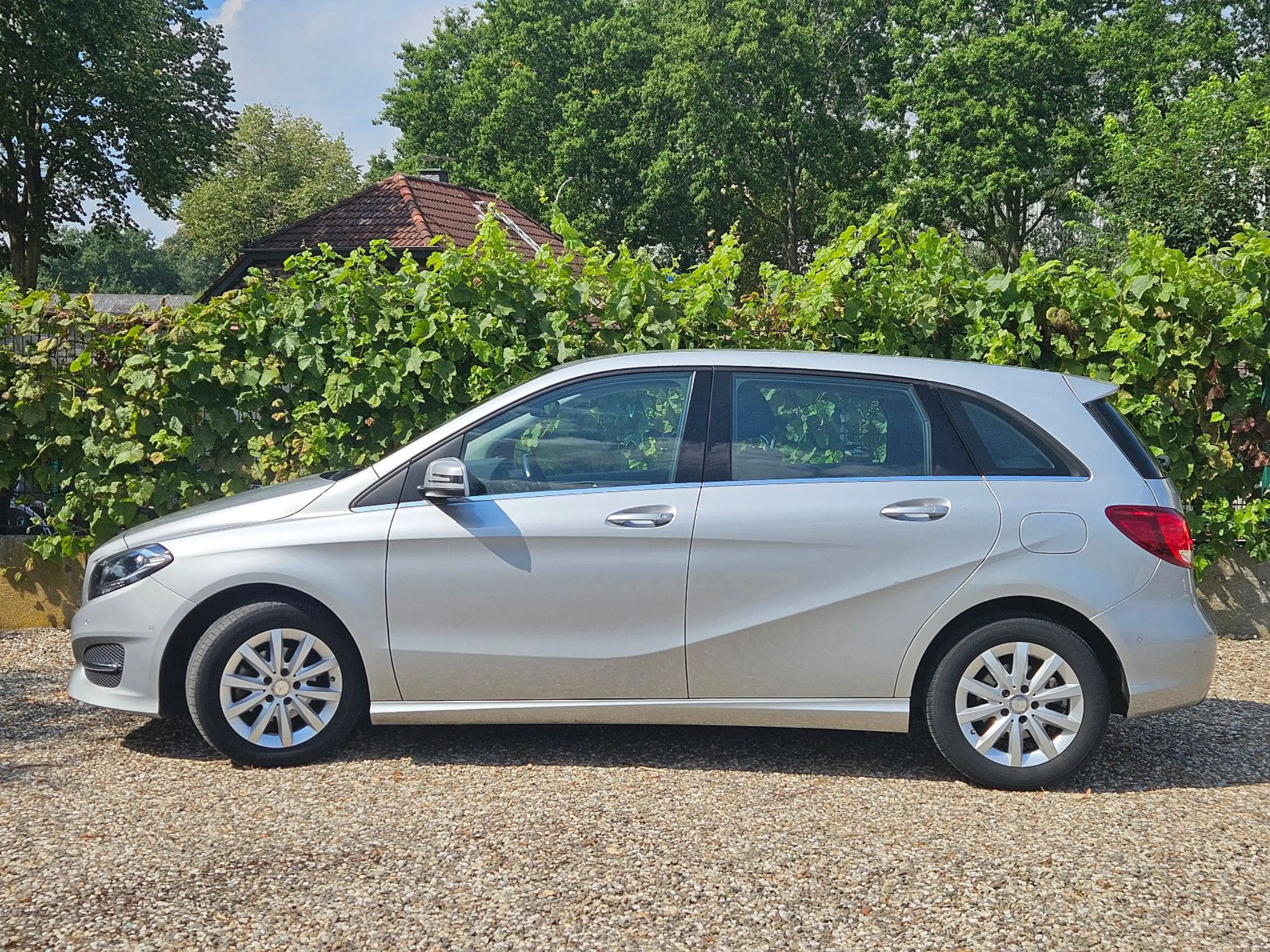 Mercedes-Benz B 180 CDI/d Style Automatik nur 126.141 km 2.Hd. — photo 3