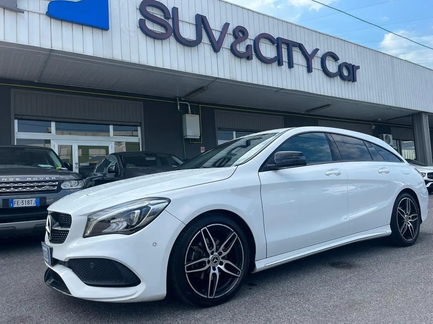 Mercedes-Benz CLA 200 CLA Shooting Brake d Premium 4matic Weiß - 1