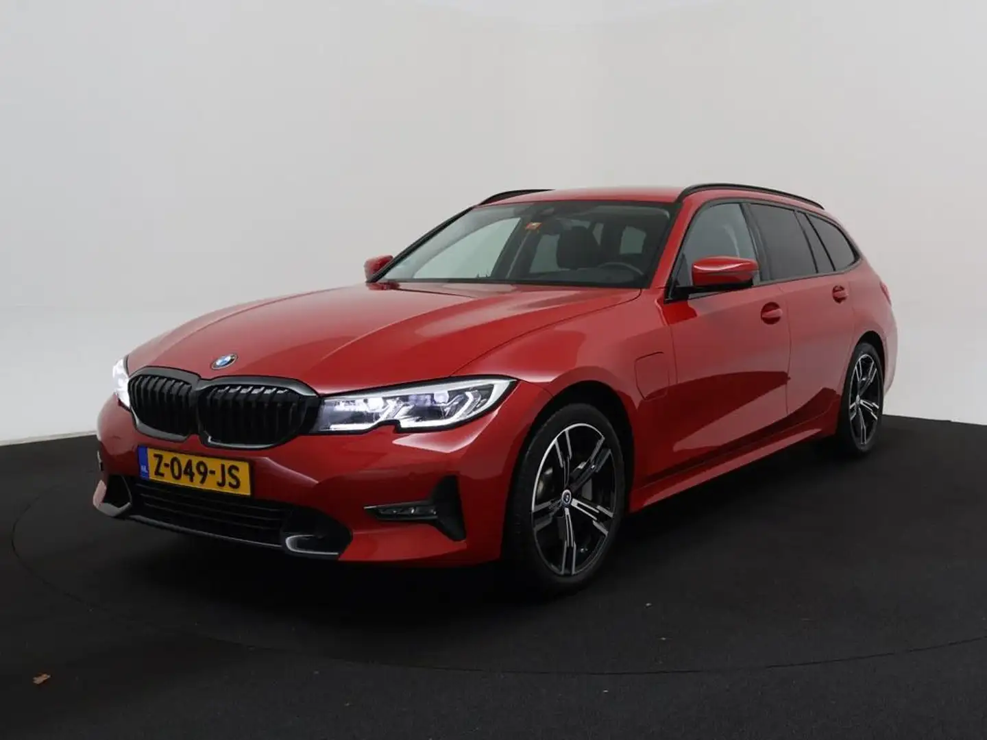 BMW 330 3-serie Touring 330e Business Edition Plus Rosso - 2