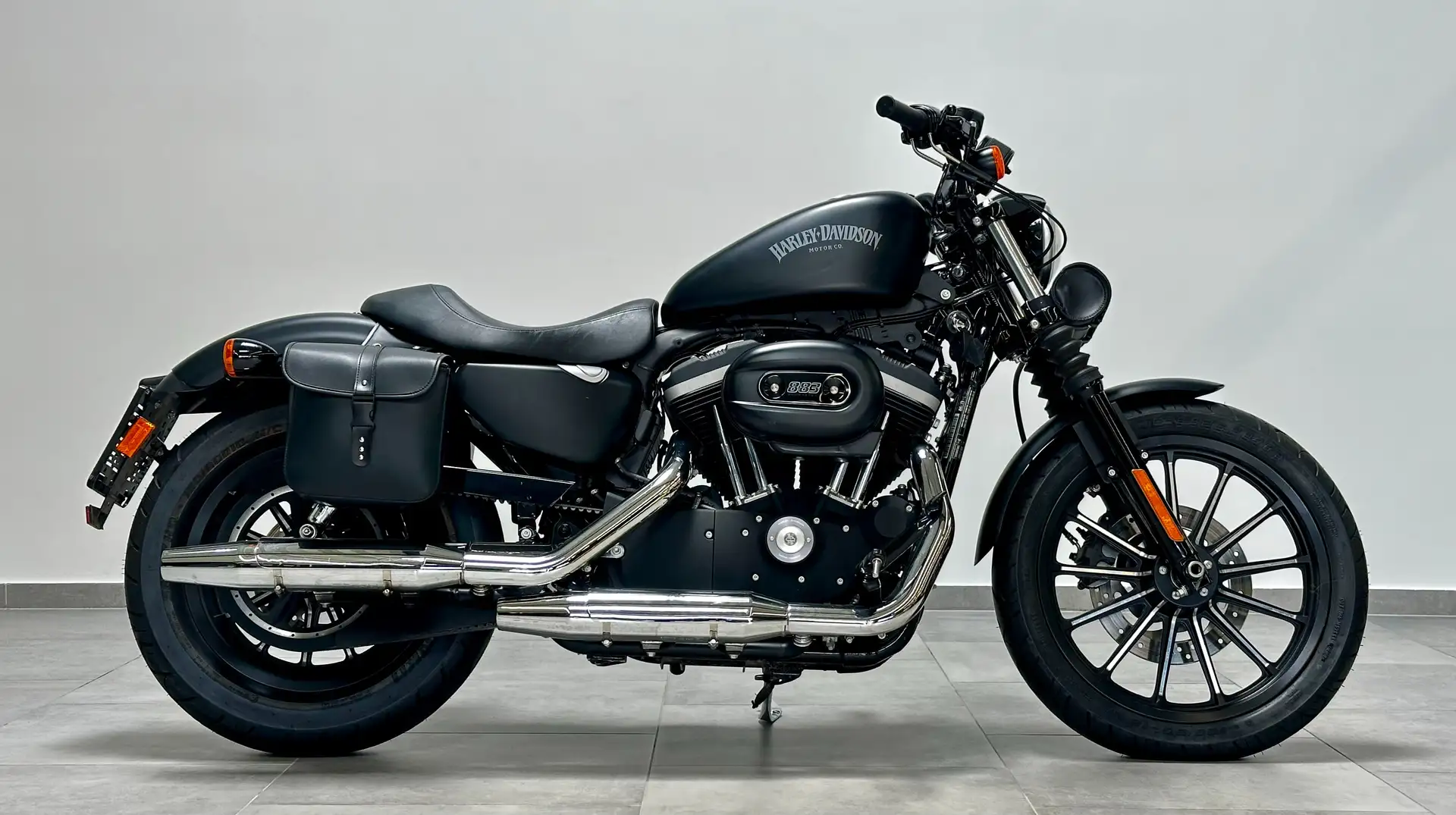 Harley-Davidson Sportster XL 883 XL883N Iron Negru - 1