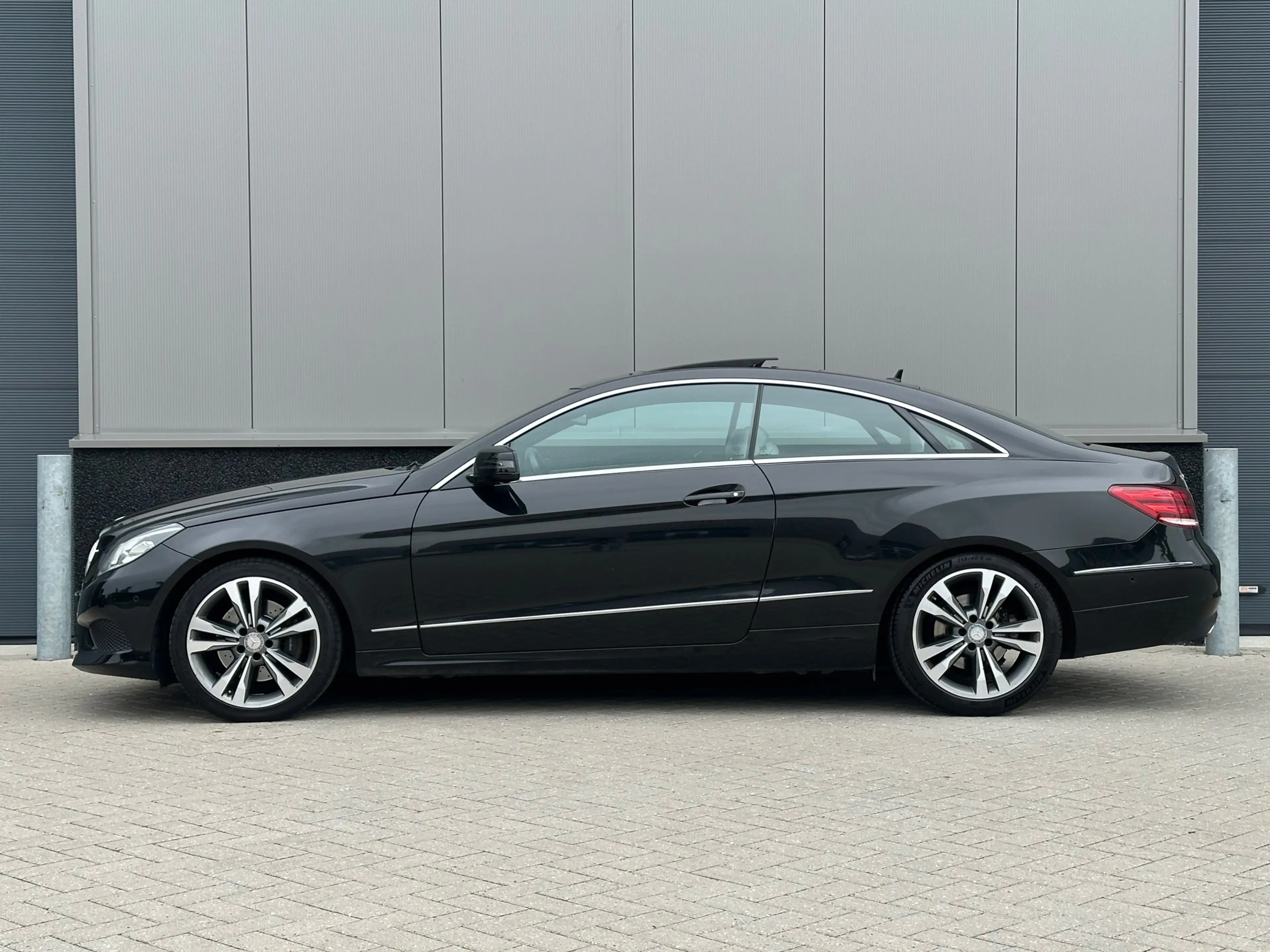 Mercedes-Benz E 200 Coupé Prestige |PANO|TREKHAAK| — photo 8