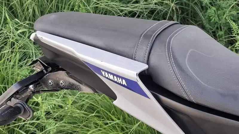 Yamaha MT-125 - foto 6