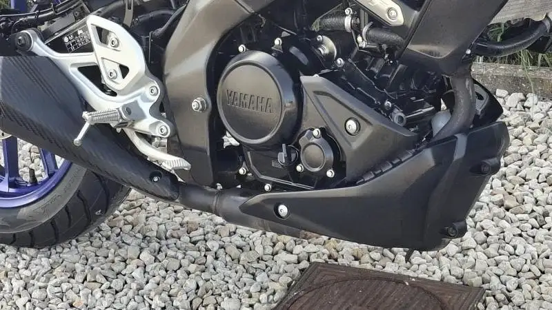 Yamaha MT-125 - foto 8