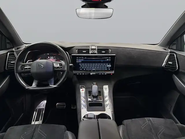 DS Automobiles DS 7 view 10