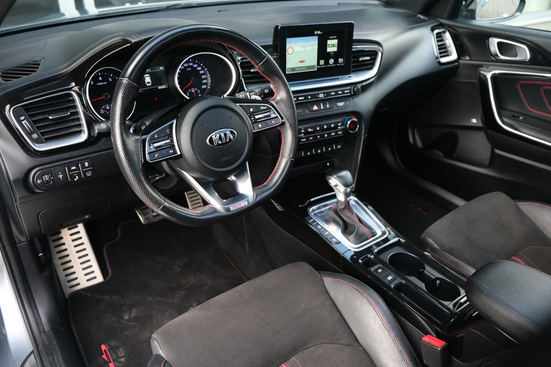 Kia ProCeed / pro_cee'd 1.6 T-GDI GT AUT 204PK Pano Trek Navi Leder Led JB — photo 4