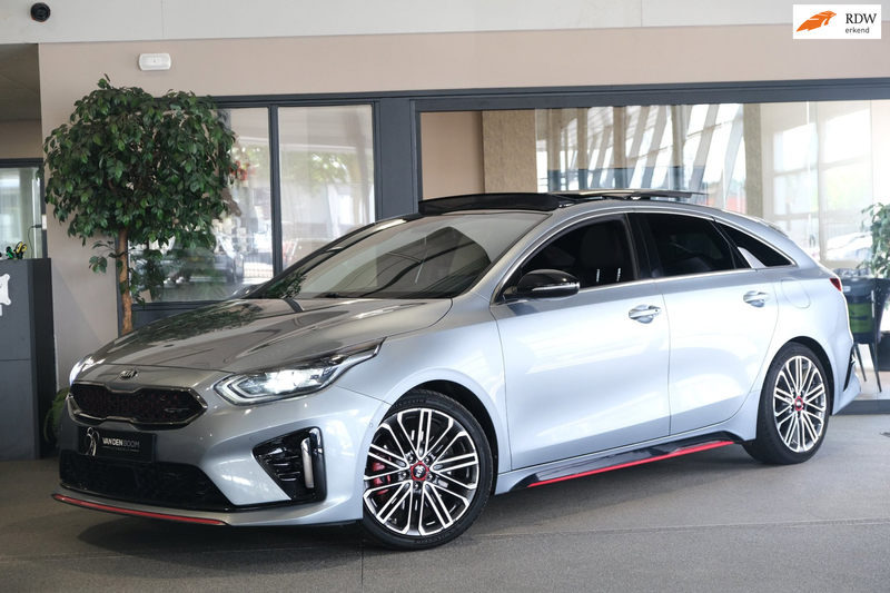 Kia ProCeed / pro_cee'd 1.6 T-GDI GT AUT 204PK Pano Trek Navi Leder Led JB