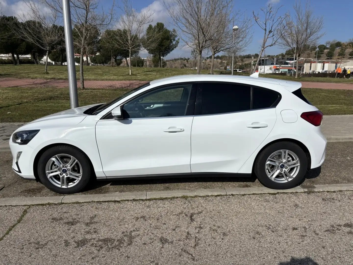 Ford Focus 1.5Ecoblue Trend+ 120 Blanco - 2