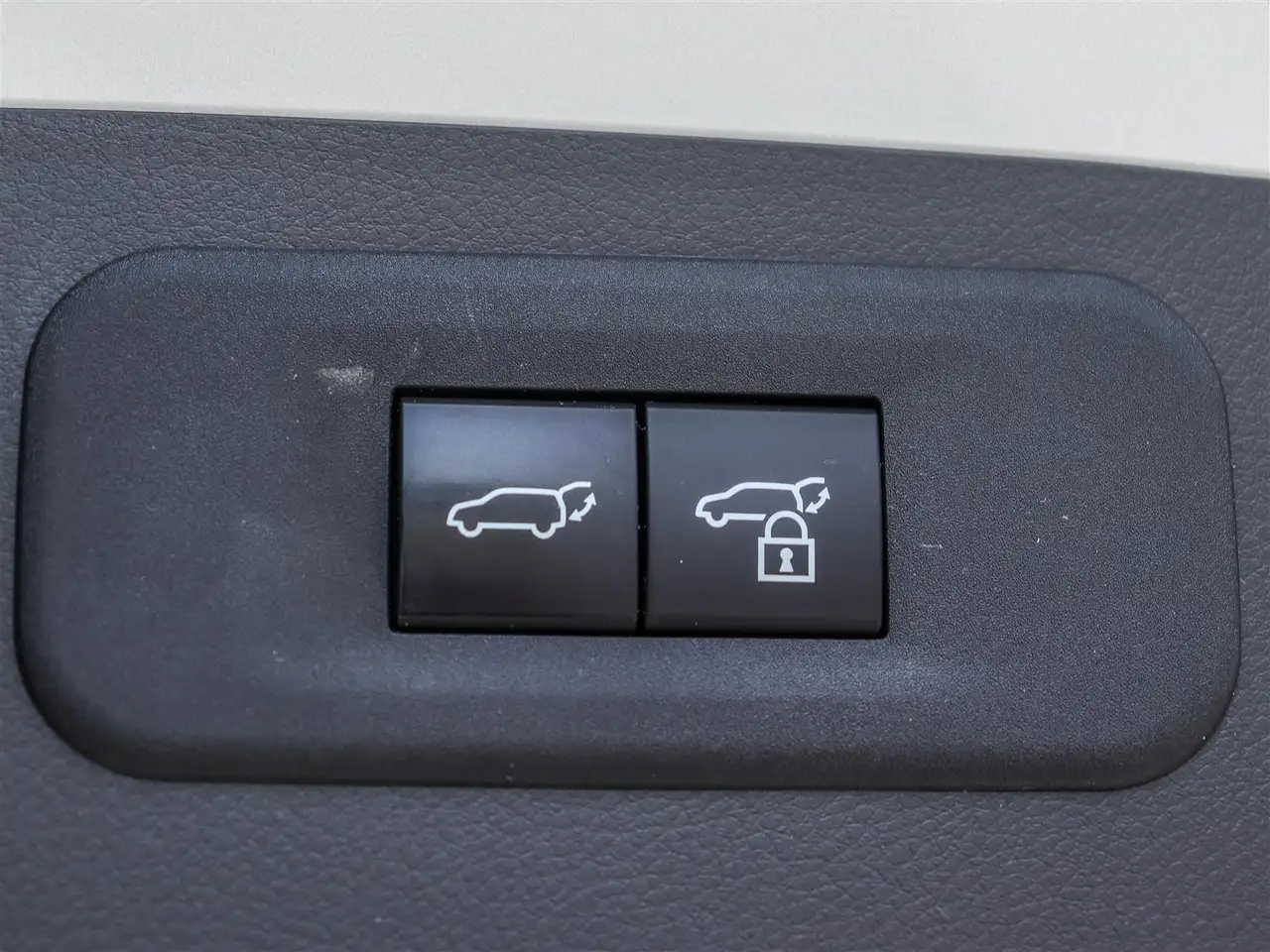 Lexus NX снимка Lexus NX