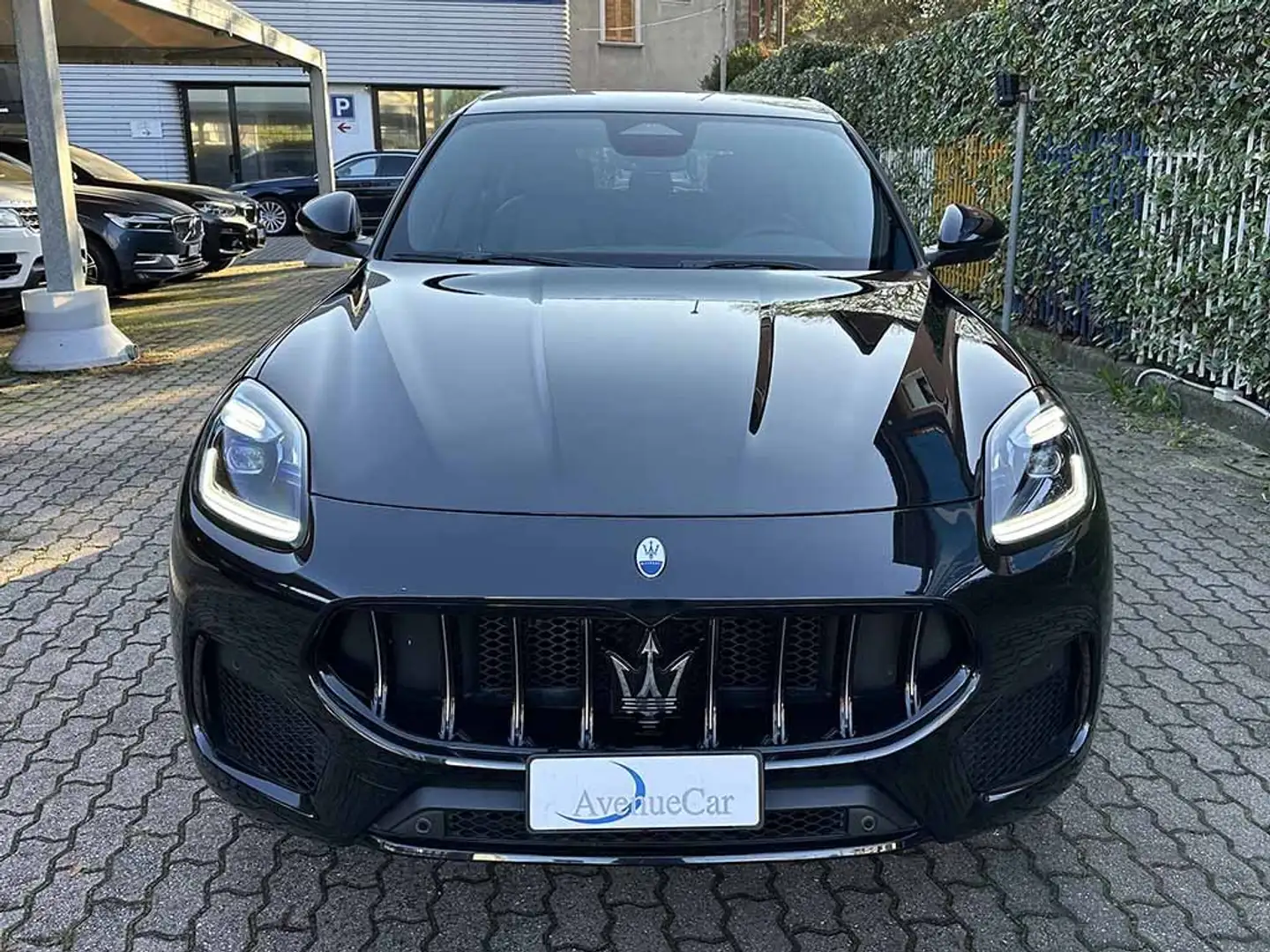 Maserati Grecale 2.0 mhev GT 300cv VISIBILE IN SEDE IVA ESPOSTA Nero - 2