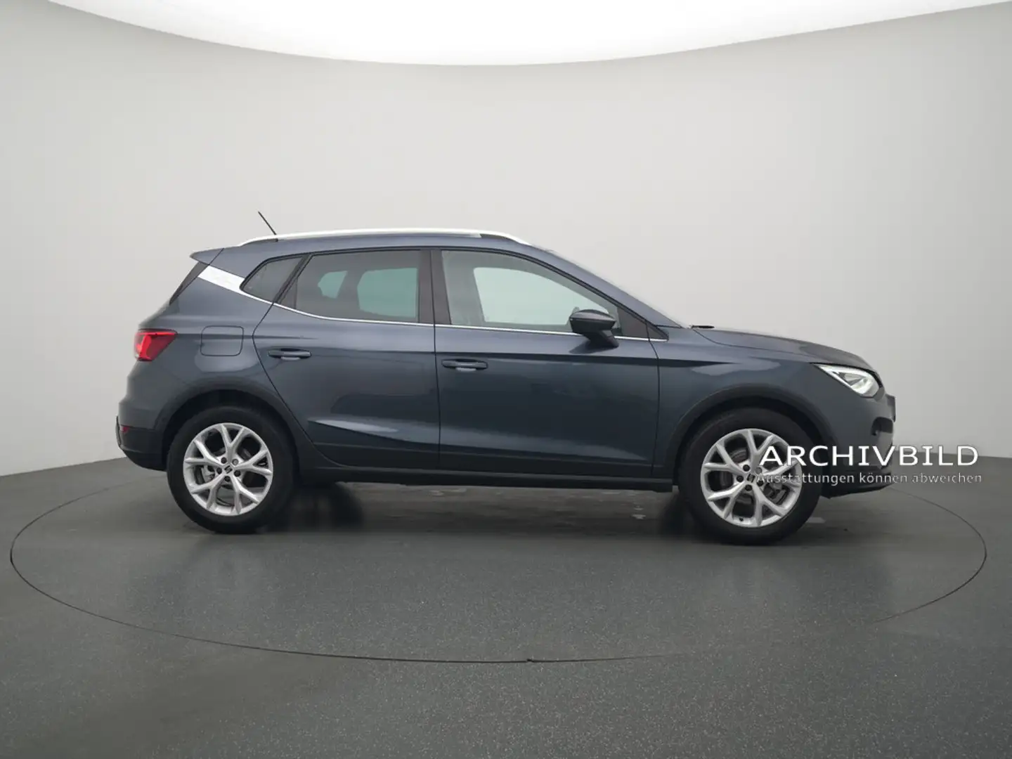 SEAT Arona VIRT PORT NAVI LED PDC KLIMA Schwarz - 2