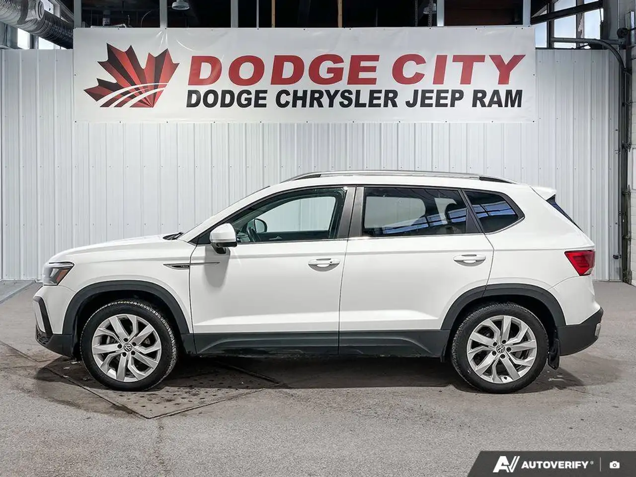 Volkswagen Taos снимка Volkswagen Taos