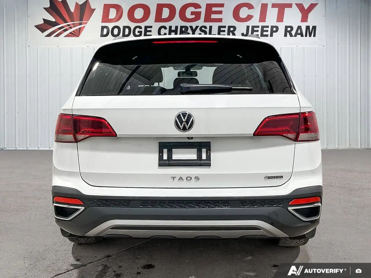 Volkswagen Taos снимка Volkswagen Taos