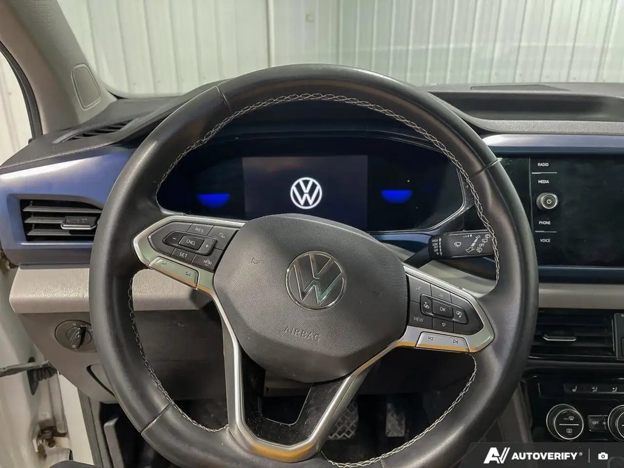 Volkswagen Taos снимка Volkswagen Taos