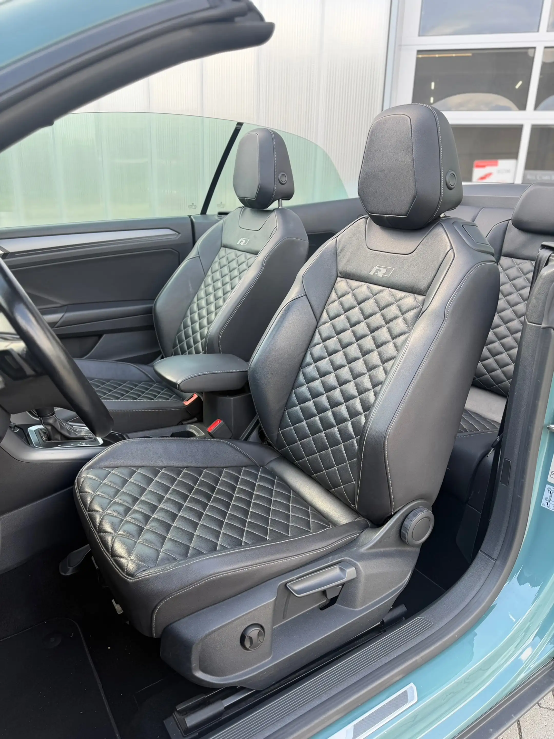 Volkswagen T-Roc Cabrio 1.5 TSI R-Line / virtueel / leder/ led/ — photo 8