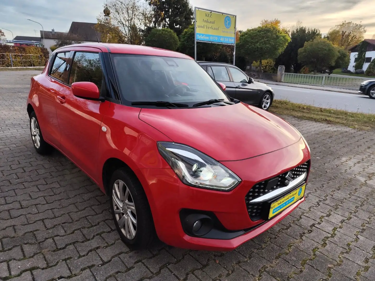 Suzuki Swift Comfort Allgrip Hybrid ACC Led Kamera Rouge - 2
