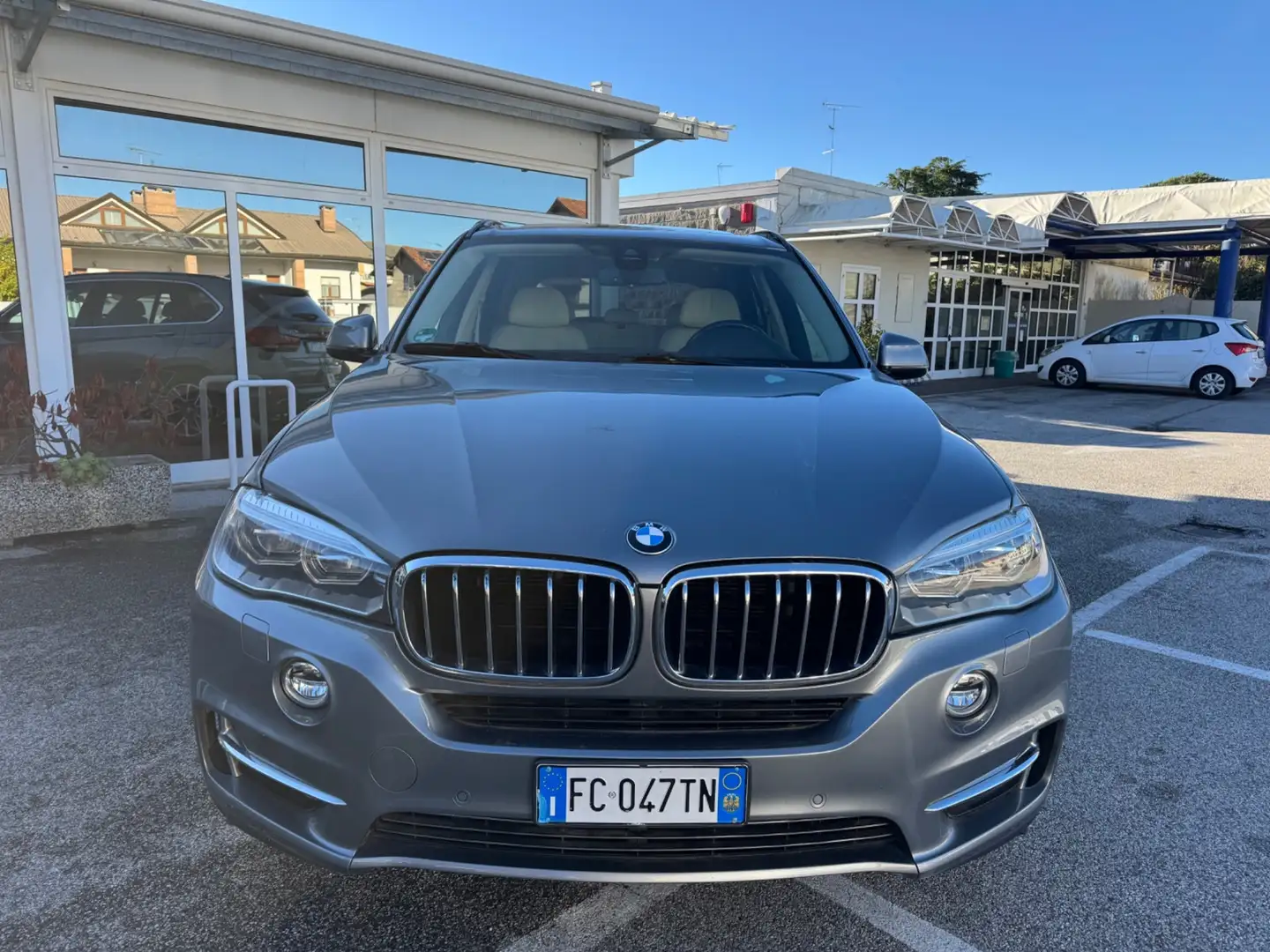 BMW X5 X5 xDrive40e Luxury Gelb - 2