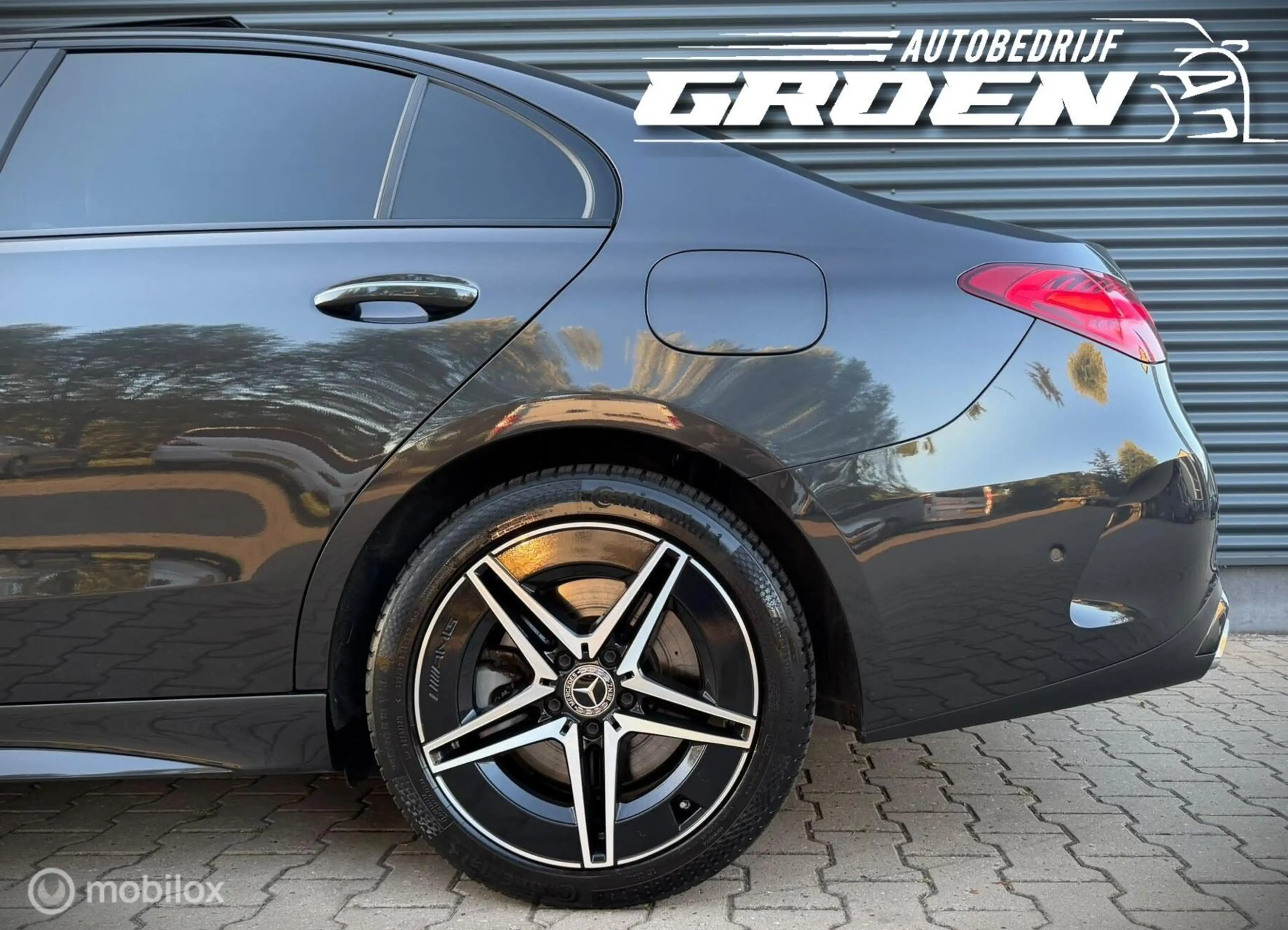 Mercedes-Benz C 300 e AMG Line Pano|Hud|Sfeer|Pano|Burmest — photo 13