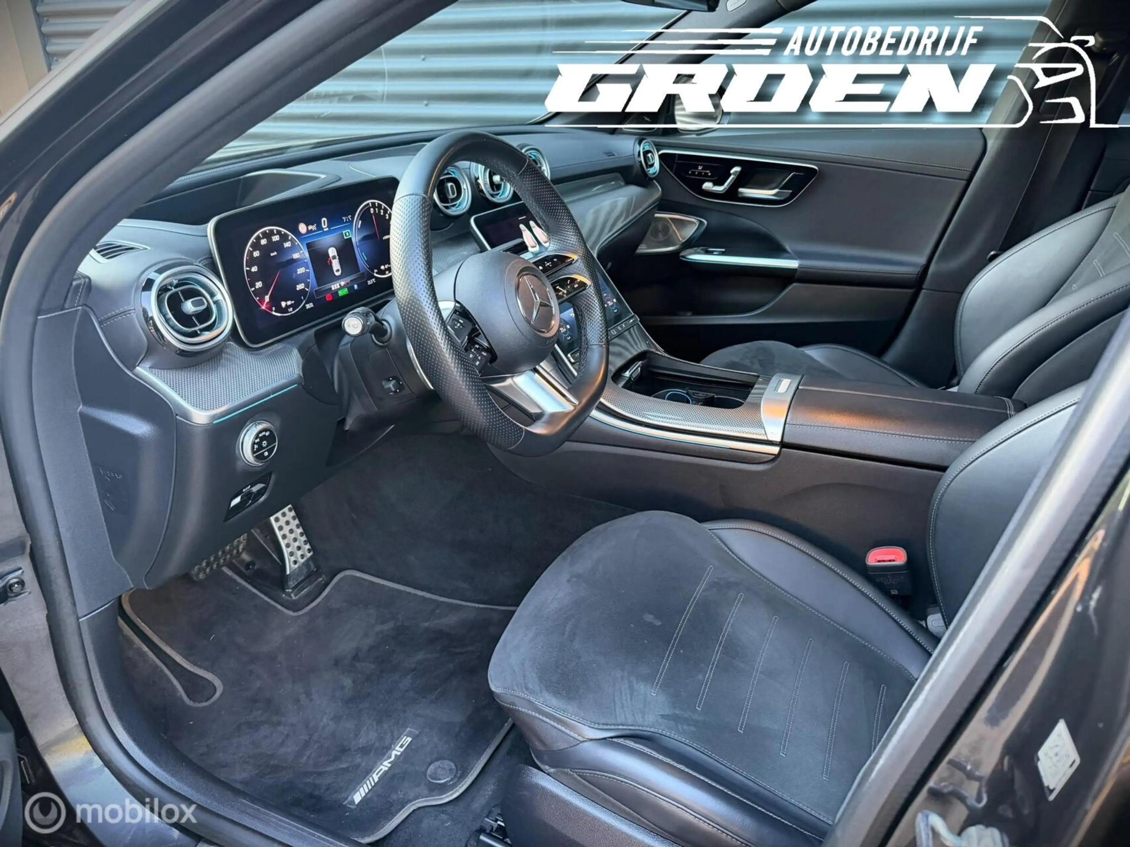 Mercedes-Benz C 300 e AMG Line Pano|Hud|Sfeer|Pano|Burmest — photo 19
