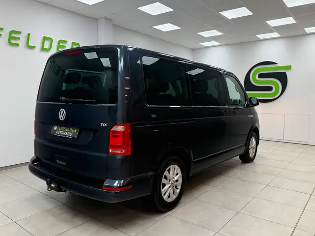 Volkswagen Multivan view 7