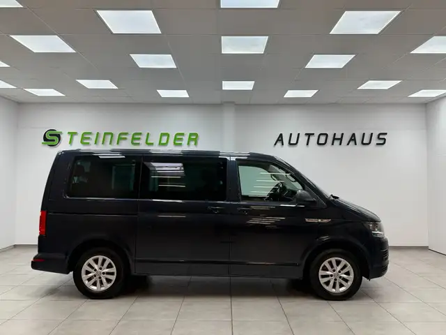 Volkswagen Multivan view 8