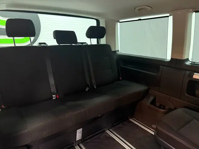 Volkswagen Multivan view 15