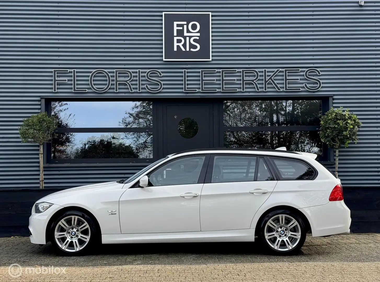 BMW 325 3-serie Touring 325xi M Sport Edition Blanc - 2