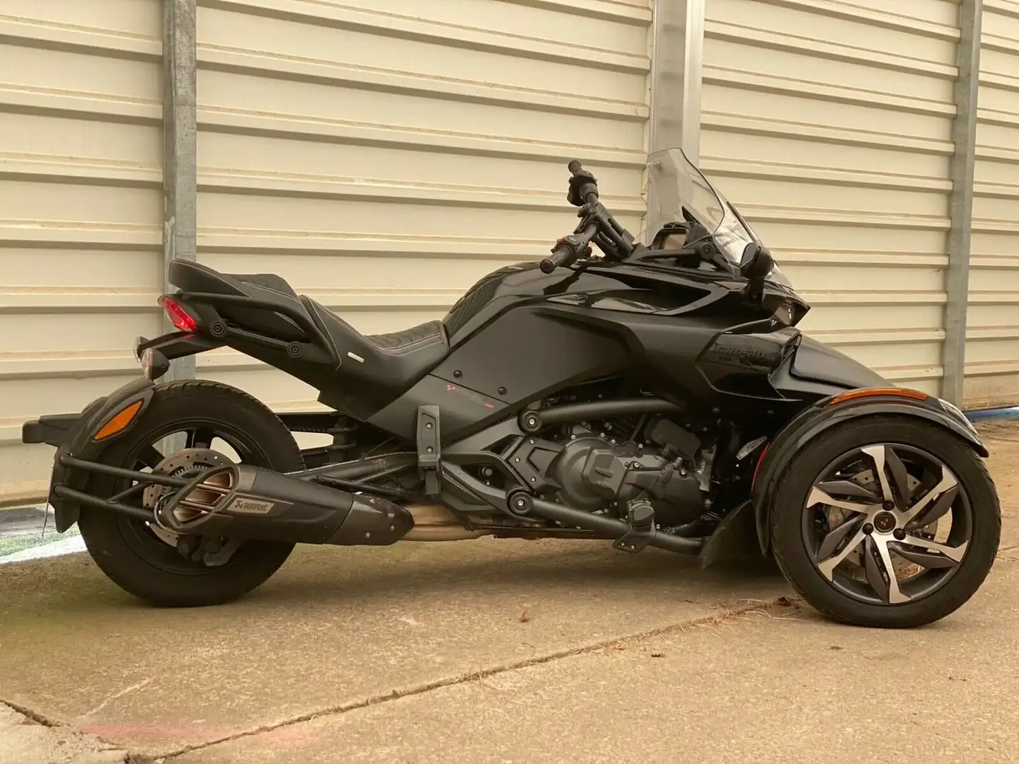 Can-Am Spyder F3-S Negru - 1