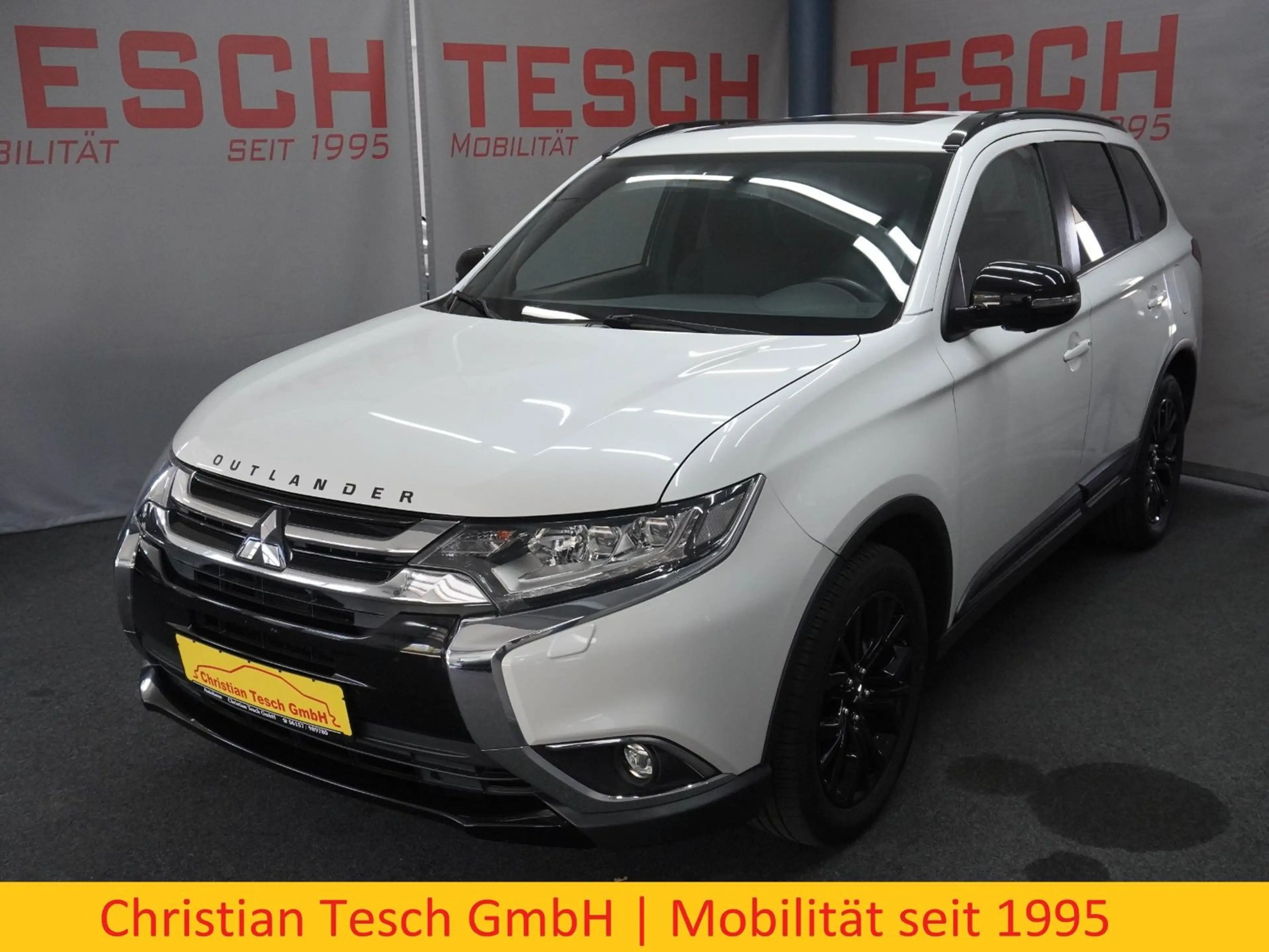 Mitsubishi Outlander 2.0 MIVEC Diamant+|7-SITZER | 1. HAND