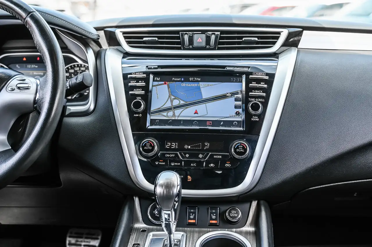 Nissan Murano снимка Nissan Murano