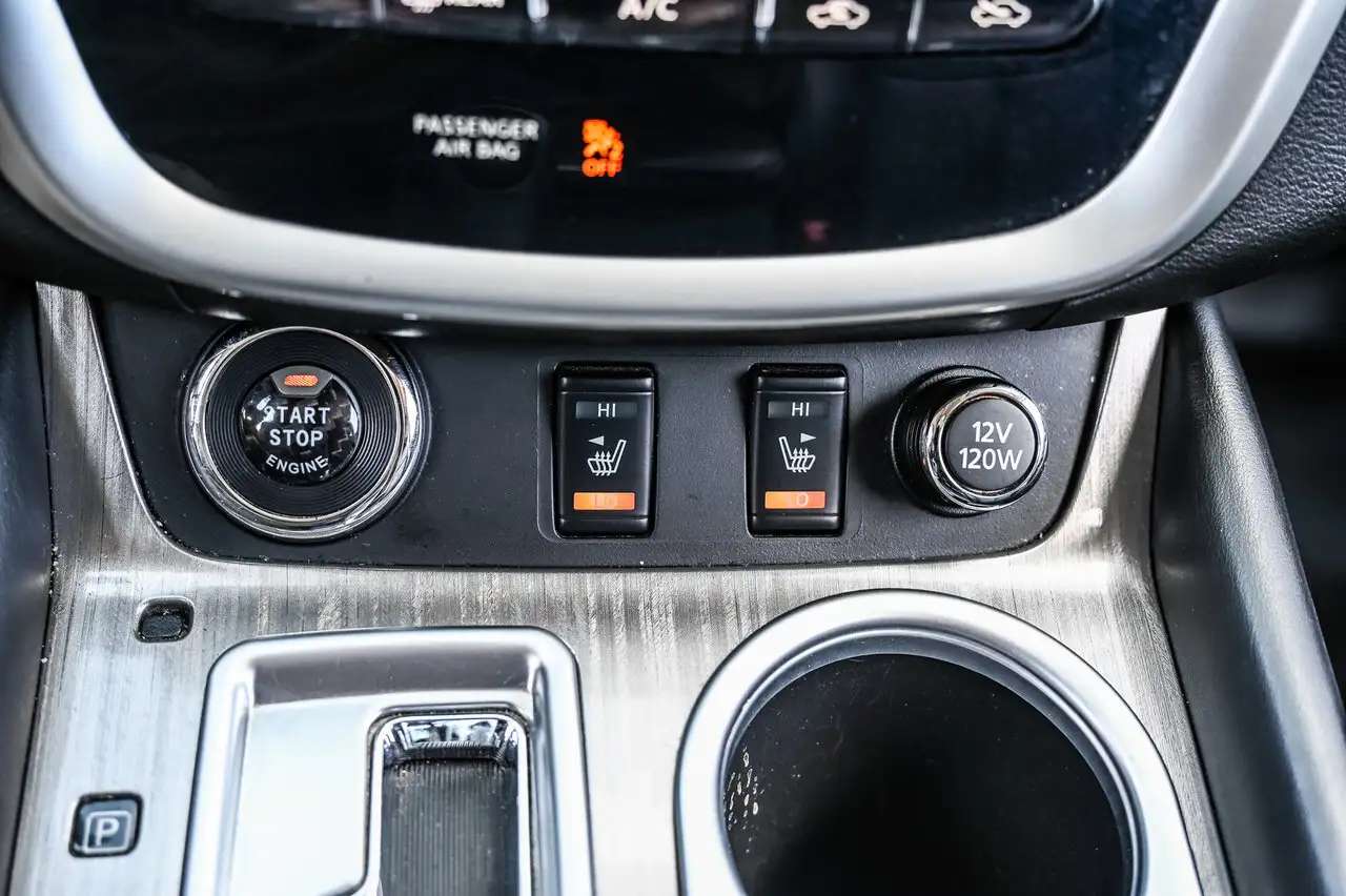 Nissan Murano снимка Nissan Murano