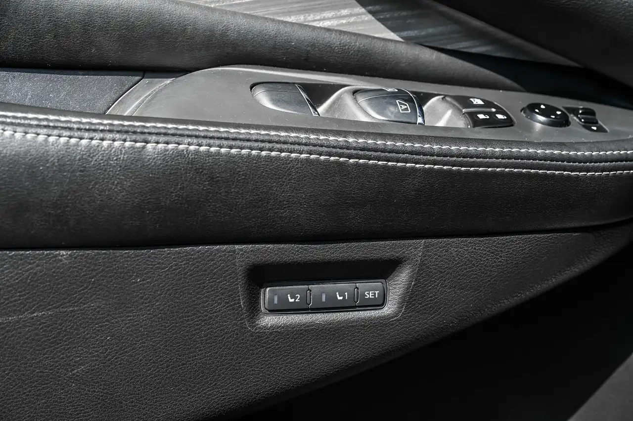 Nissan Murano снимка Nissan Murano