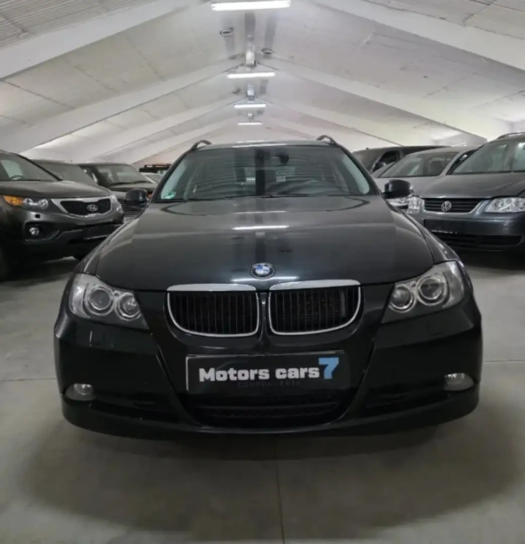 BMW 320 320d Touring Negro - 2