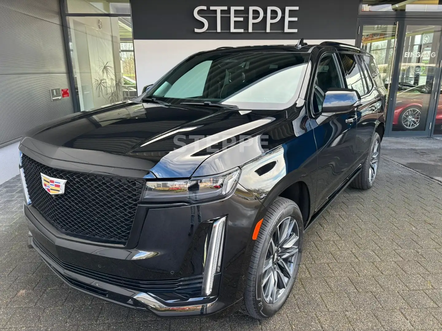 Cadillac Escalade 6.2 V8 Sport Platinum Luftfeder.EU-Navi Schwarz - 1