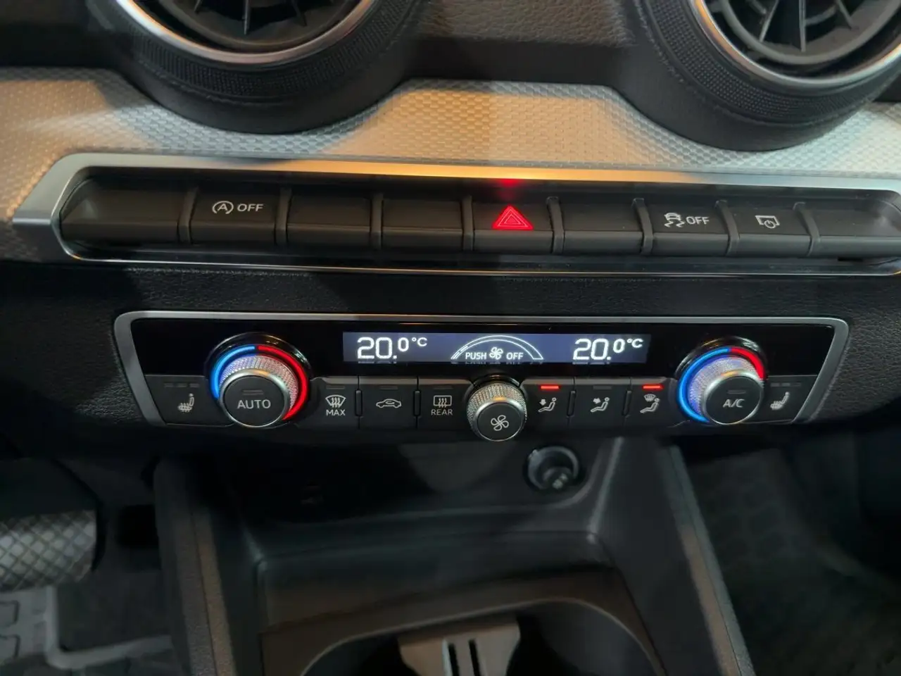 Audi Q2 35 TFSI S-Line *SHZ*CarPlay*Virtual* 16