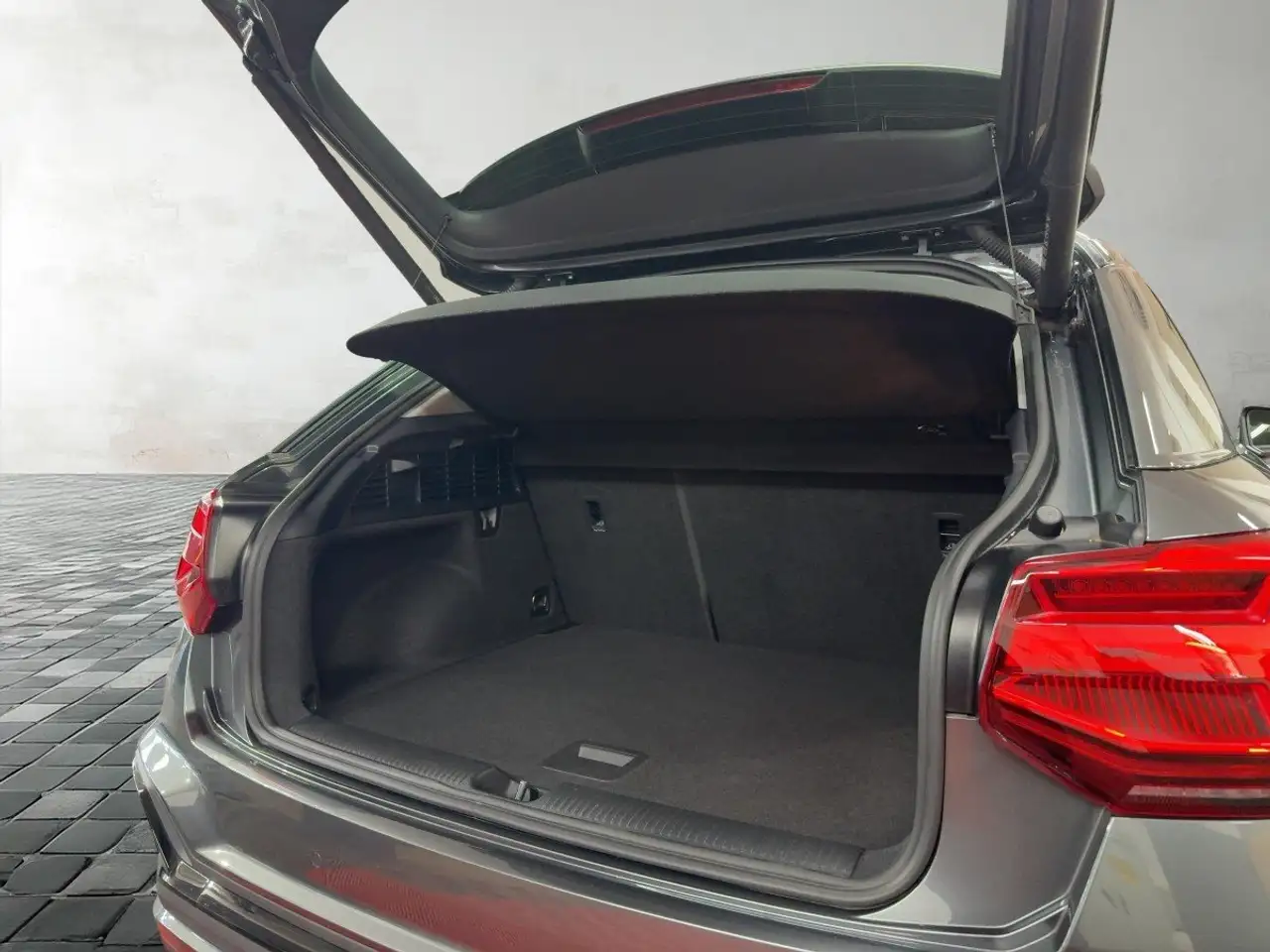 Audi Q2 35 TFSI S-Line *SHZ*CarPlay*Virtual* 6