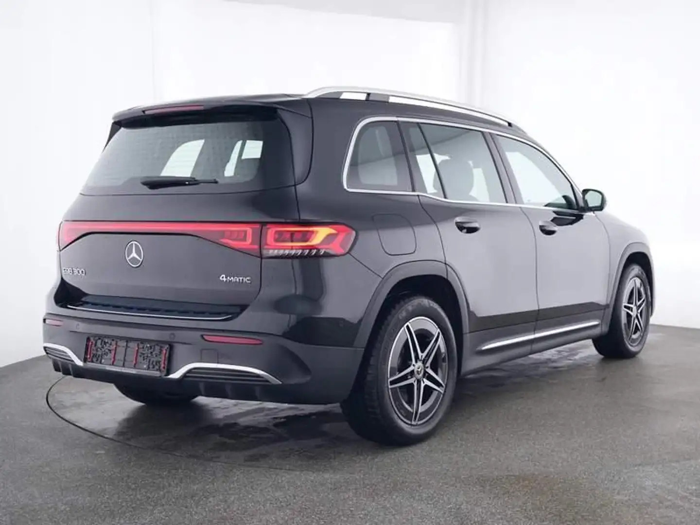 Mercedes-Benz EQB 300 4MATIC AMG Line + SURROUND VIEW + HEAD UP DISPLAY Noir - 2