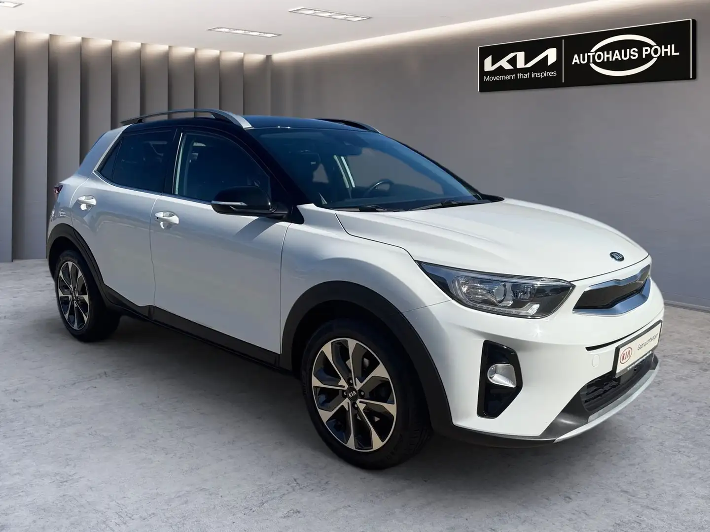 Kia Stonic STONIC 1.0T SPI TECH NAVI GRAU 2 Blanc - 1