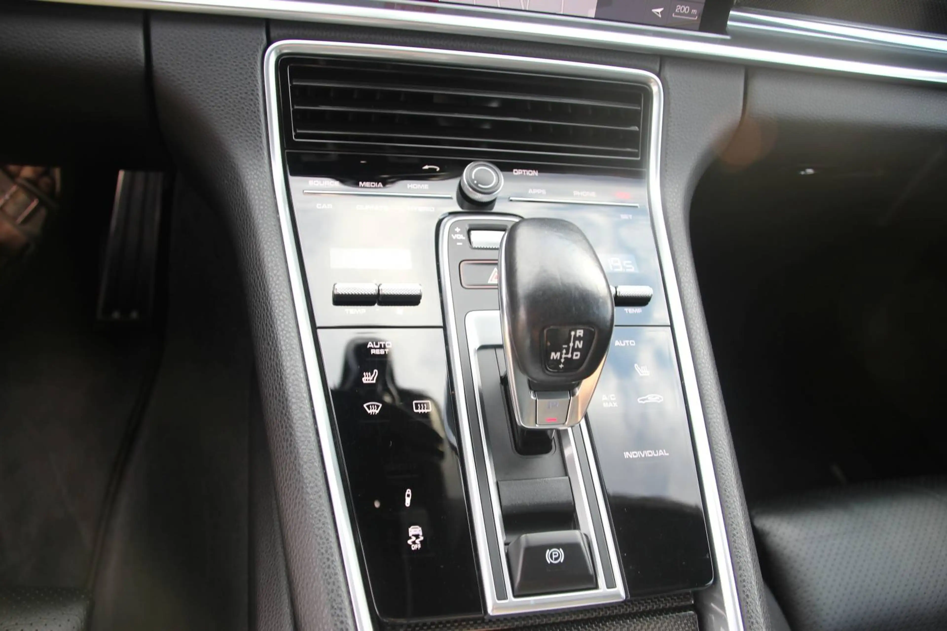 Porsche Panamera Panamera S e-Hybrid 3.0i V6 Tiptronic S — photo 15