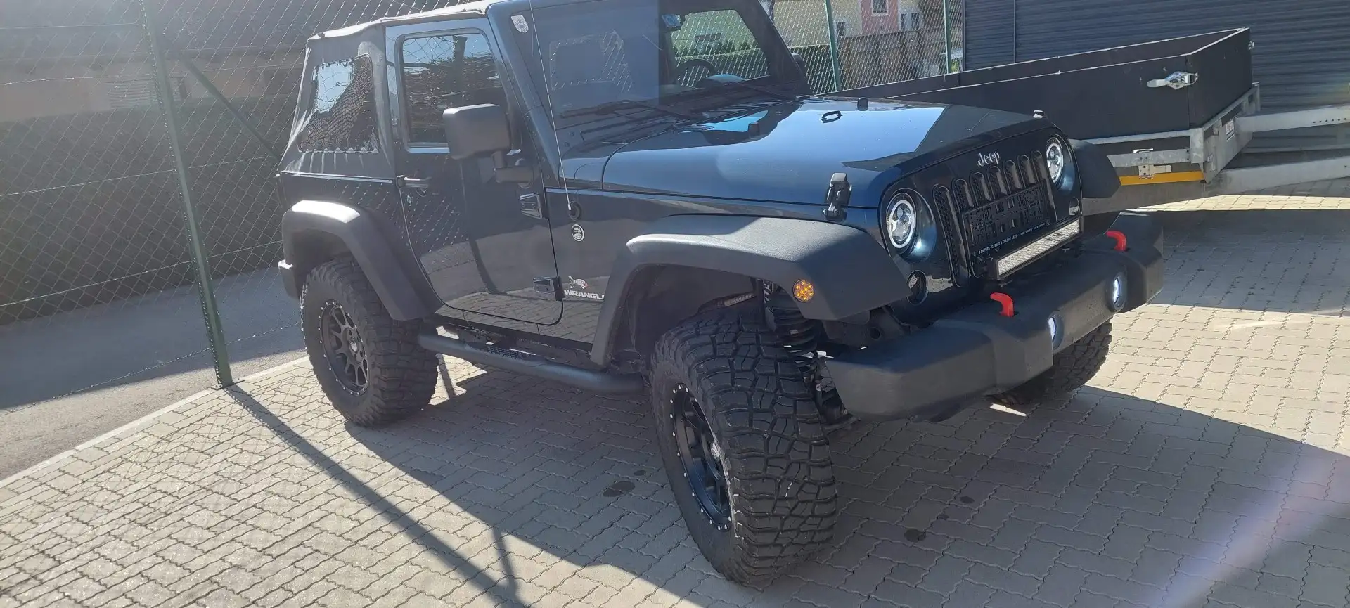 Jeep Wrangler 3,8 V6 Sport Plus - 2