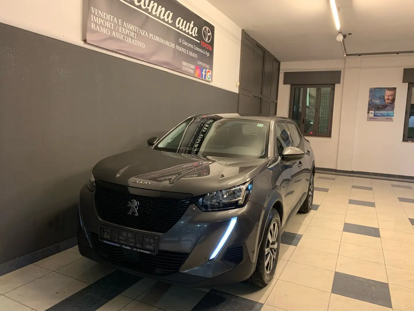 Peugeot 2008 1.5 bluehdi navi\\sensori\\ Grigio - 1