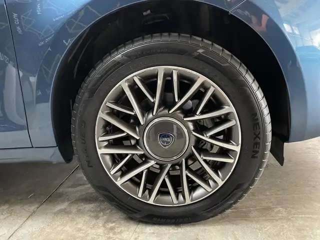Lancia Ypsilon view 15