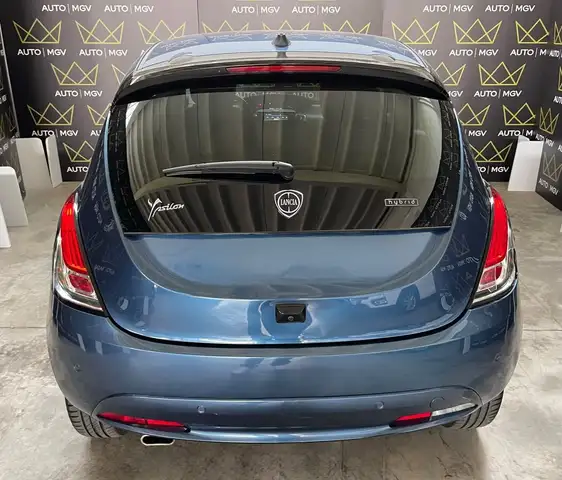 Lancia Ypsilon view 5