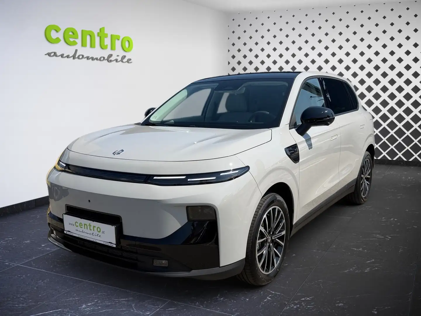 Leapmotor B10 B10 HYBRID EV - Design Grau - 1