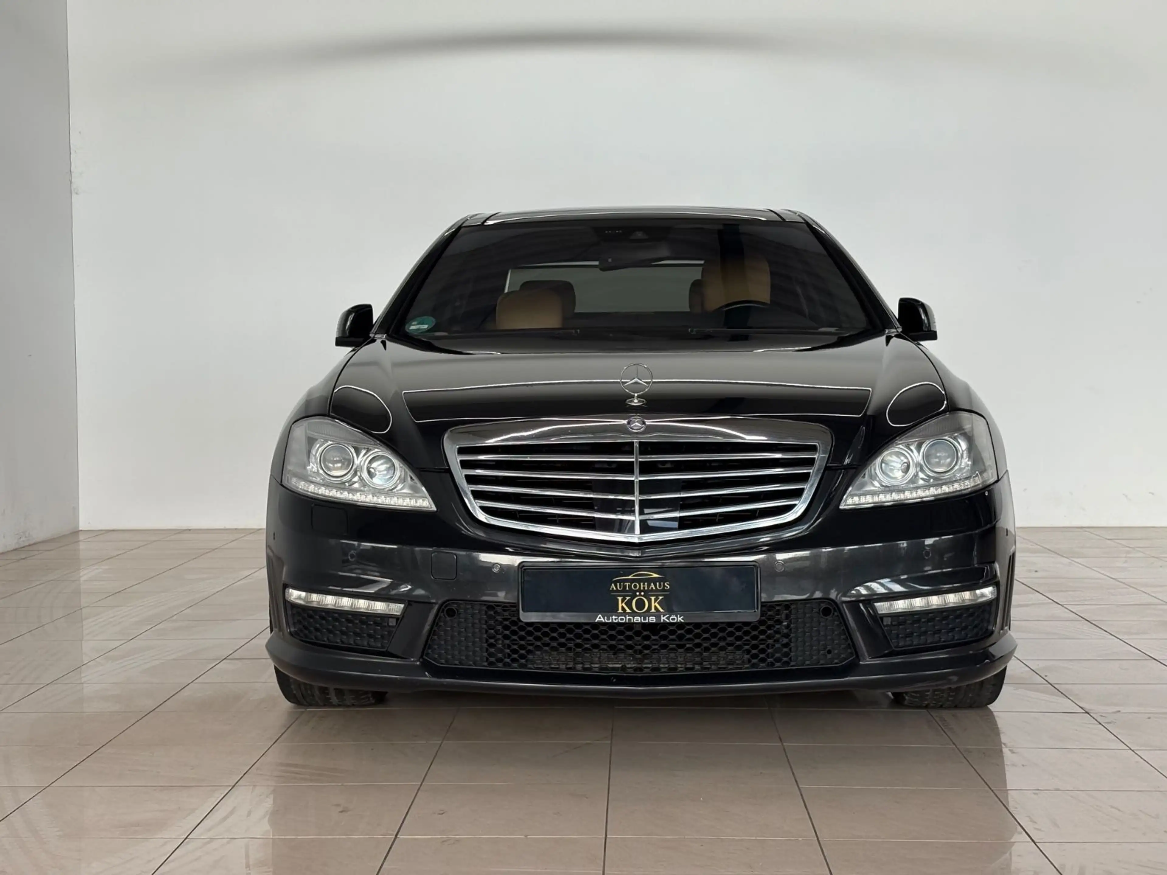 Mercedes-Benz S 63 AMG L Limousine PANO FondEntertainme Carbon — photo 3
