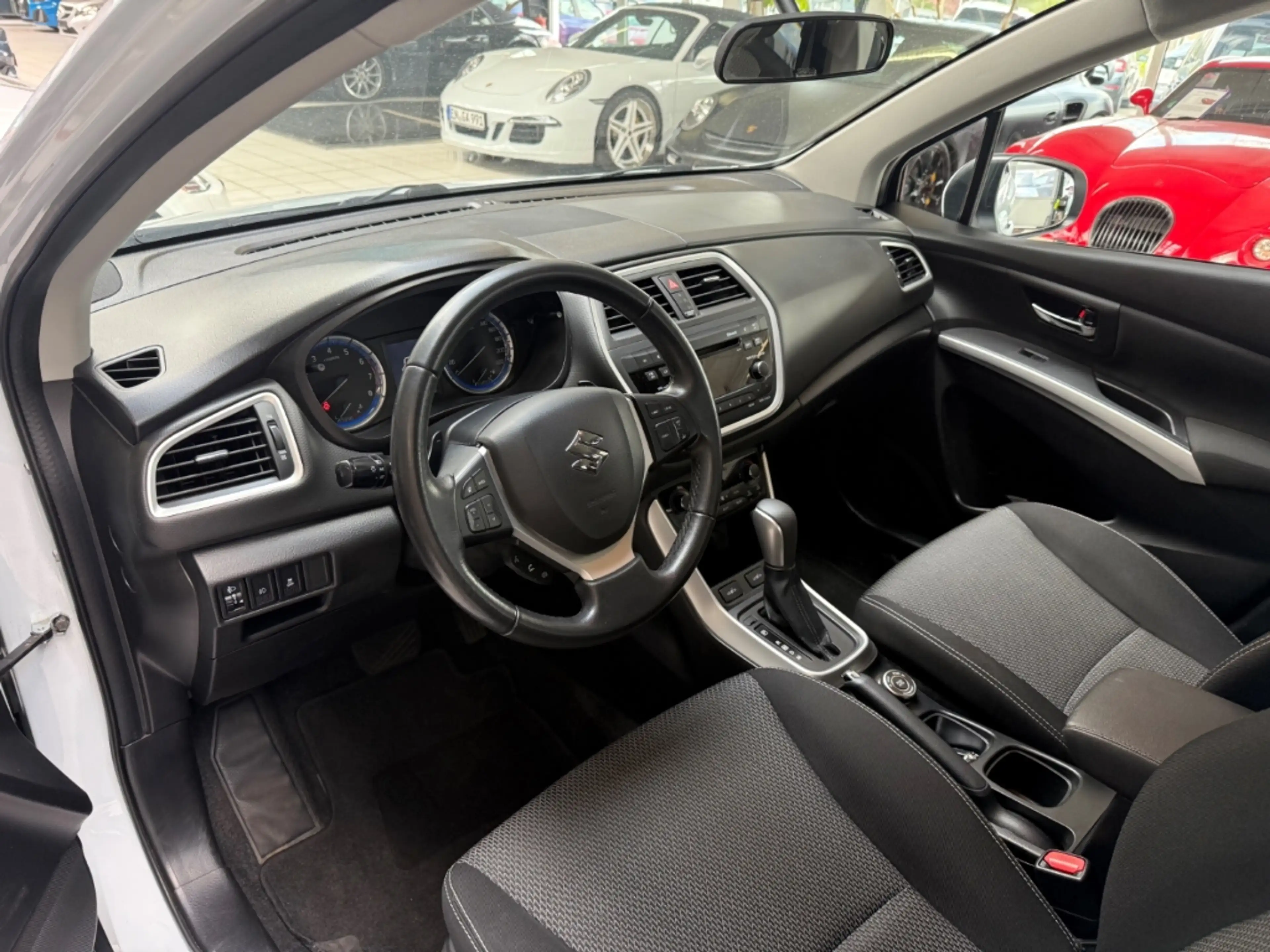 Suzuki SX4 S-Cross Comfort 4x4 Automatik SH AHK — photo 9