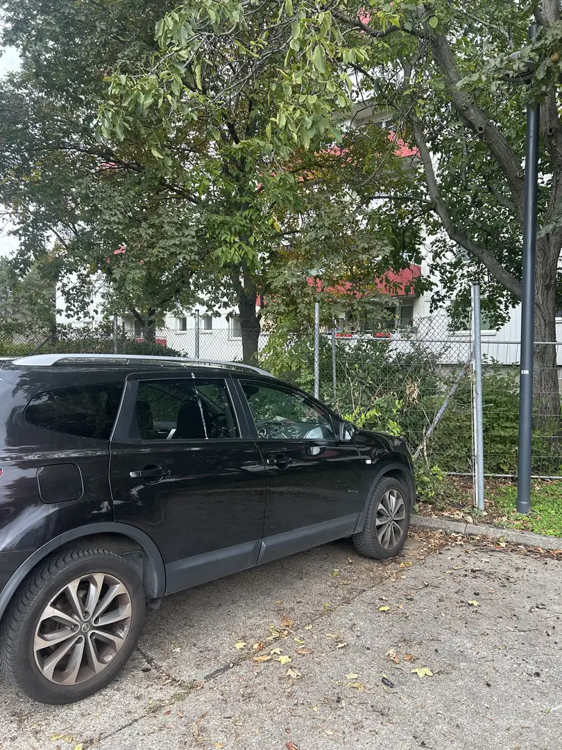 Nissan Qashqai+2 - 2